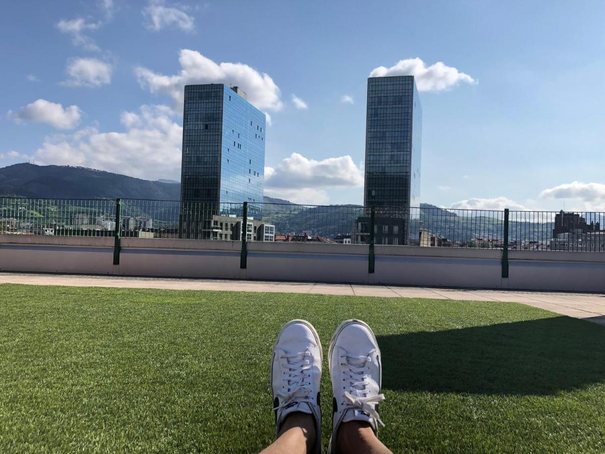 Apartamento Frente Al Guggenheim. Urbanizacion De Lujo En El Centro Bilbao Exterior foto